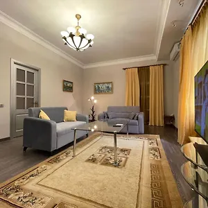 Апартаменты Old Lux Баку