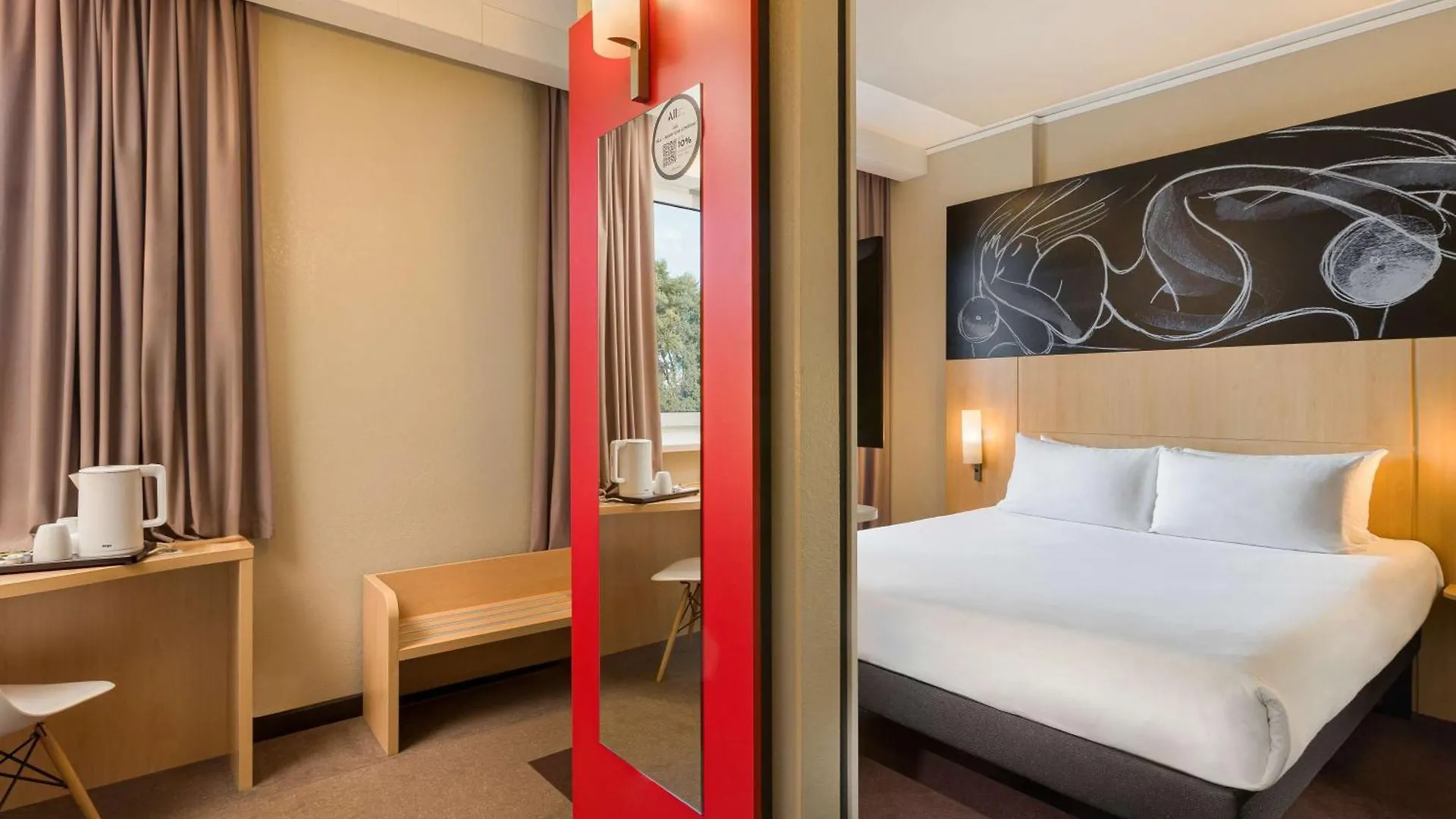 Ibis Kyiv Railway Station Hotel